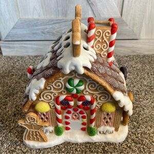 Partylite Gingerbread Tealight House 7 1/2" Christmas Holiday Decor